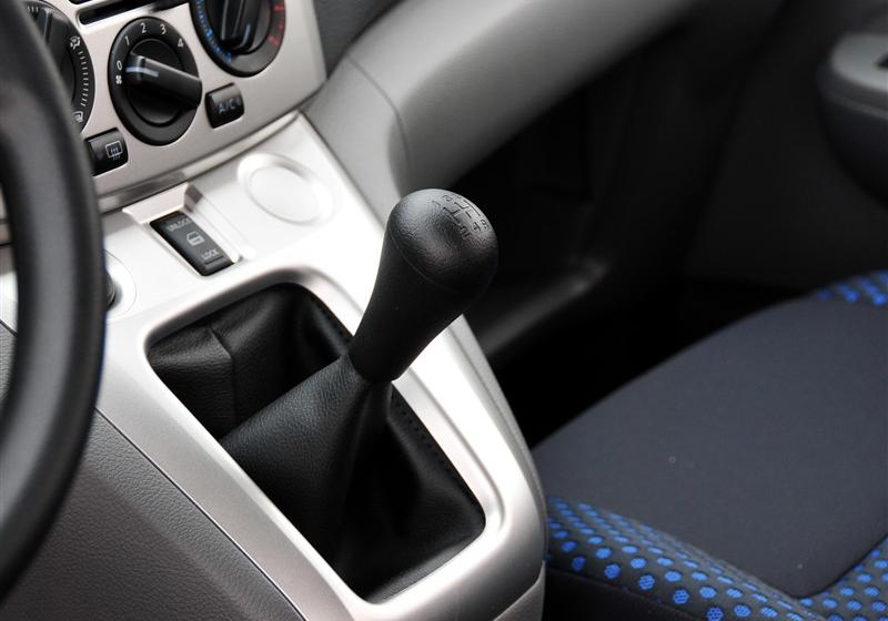 日产NV200  2011款 1.6 尊贵型 223座