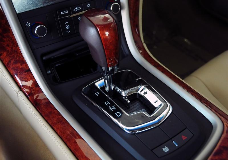SLS赛威  2011款 2.0T 精英型