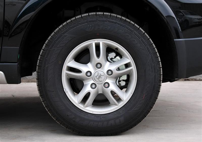 荣威W5  2011款 1.8T 2WD 胜域版