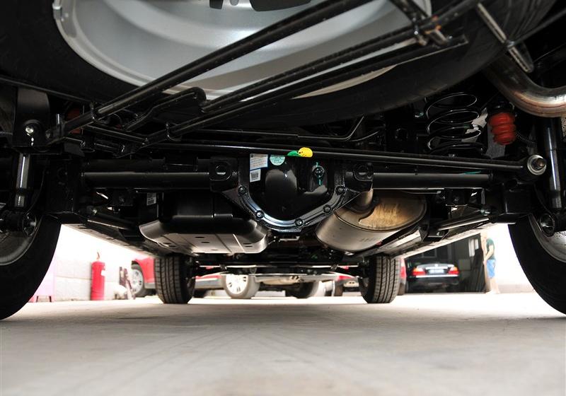 荣威W5  2011款 1.8T 2WD 胜域版