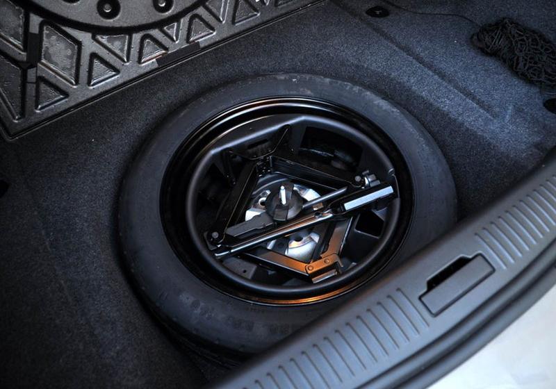 SLS赛威  2010款 3.6L 旗舰型