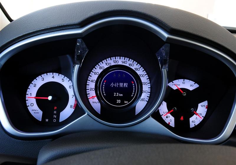 凯迪拉克SRX  2011款 3.0L 旗舰版