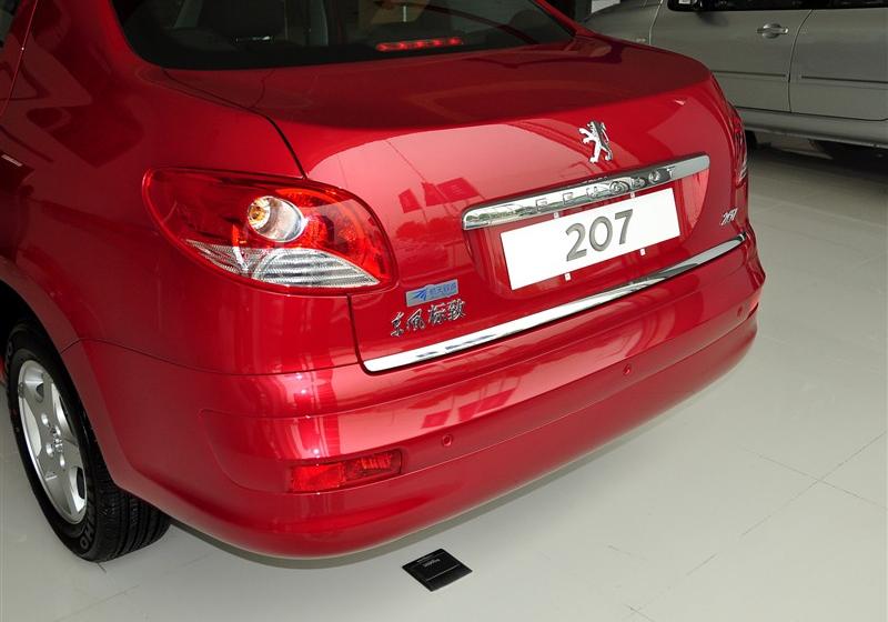标致207  2011款 1.6L 手动驭乐版