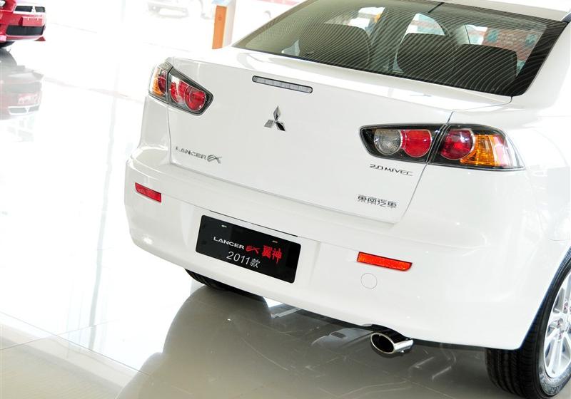三菱翼神  2011款 2.0L 致炫版舒适型MT