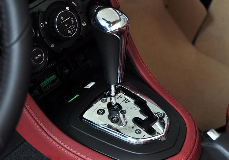 标致308(进口)  2009款 1.6T CC 自动豪华型