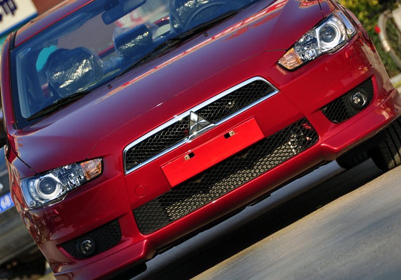 三菱翼神  2010款 2.0L 运动版旗舰型CVT