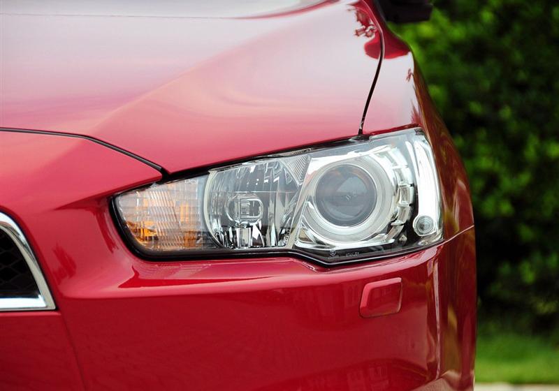 三菱翼神  2010款 2.0L 运动版旗舰型CVT