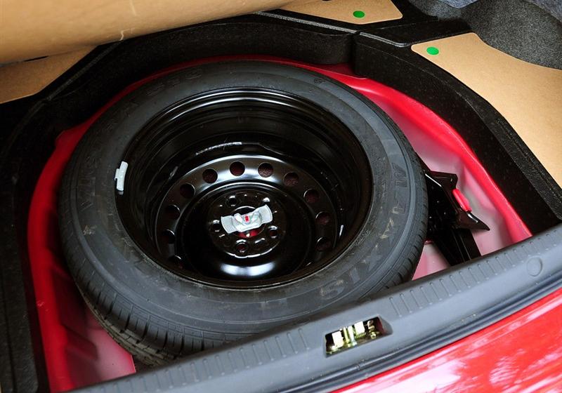 三菱翼神  2010款 2.0L 运动版旗舰型CVT