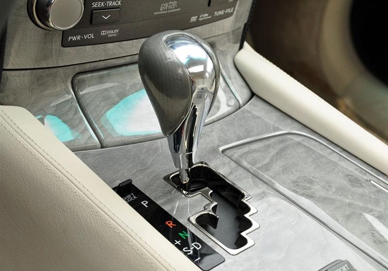 雷克萨斯LS  2010款 600hL