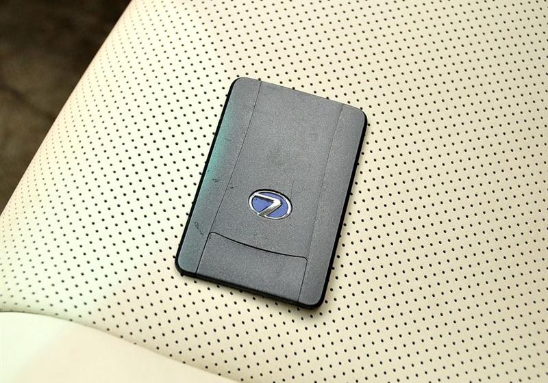 雷克萨斯LS  2010款 600hL