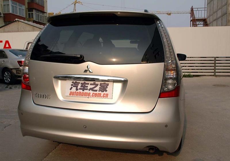 格蓝迪  2009款 2.4 七座舒适版
