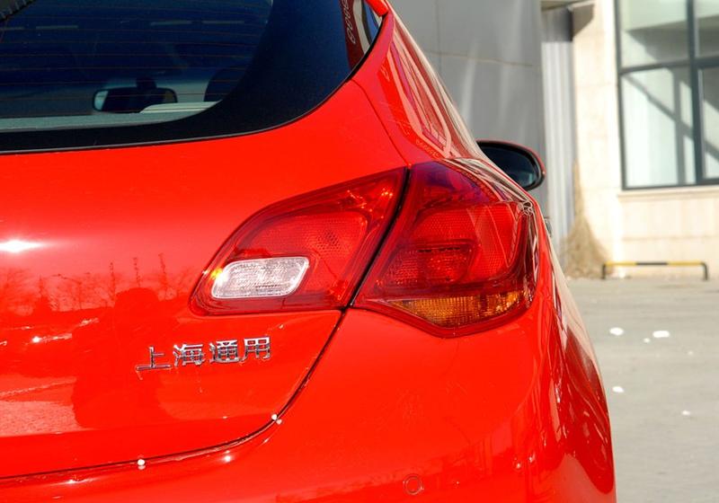 英朗  2010款 XT 1.6L 手动进取版