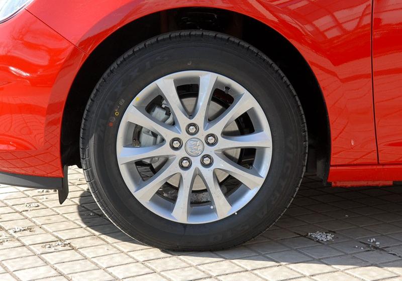 英朗  2010款 XT 1.6L 手动进取版