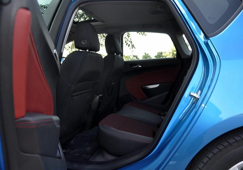 英朗  2010款 XT 1.6T 新锐运动版