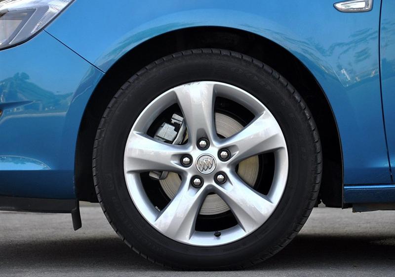 英朗  2010款 XT 1.6T 新锐运动版