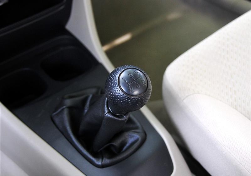 理念S1  2011款 1.3L MT舒适型