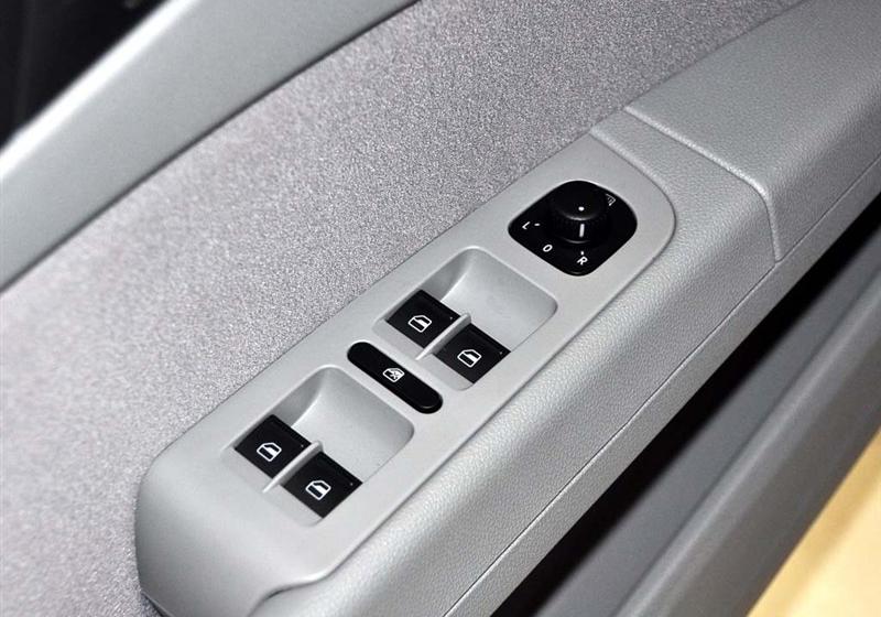 昊锐  2009款 1.8TSI MT智雅版