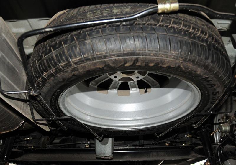 威麟V5  2009款 2.0L 5MT 豪华型
