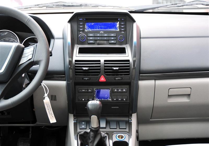威麟X5  2011款 2.0T 两驱精英型