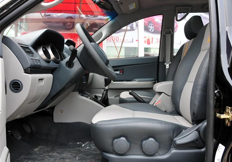 威麟X5  2011款 2.0T 两驱精英型