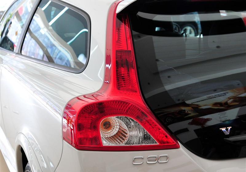 沃尔沃C30  2011款 2.0 R-Design