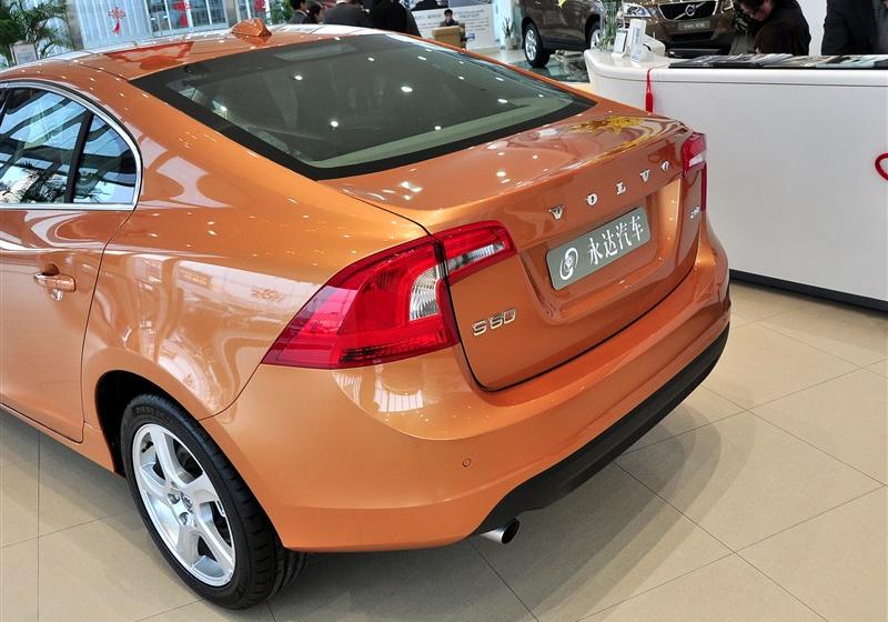 沃尔沃S60  2011款 2.0T 智尊版