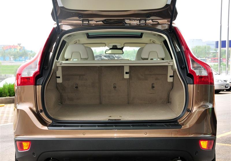 沃尔沃XC60  2012款 3.0 T6 AWD舒适版