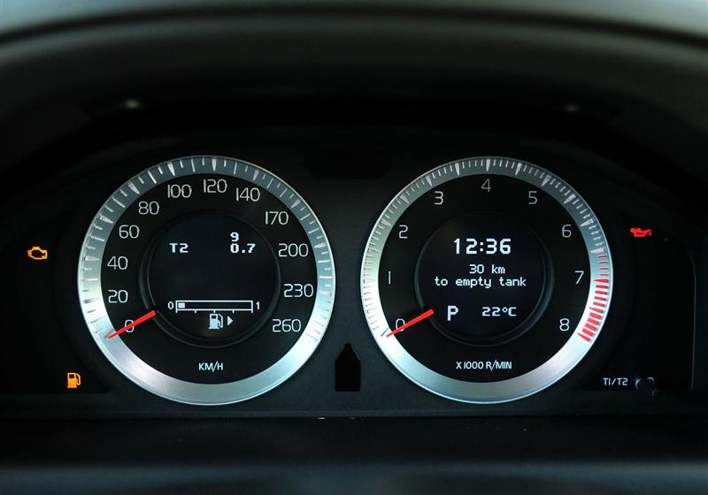 沃尔沃XC60  2011款 2.0T 智尊版