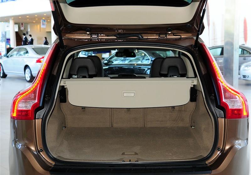 沃尔沃XC60  2011款 2.0T 智尊版