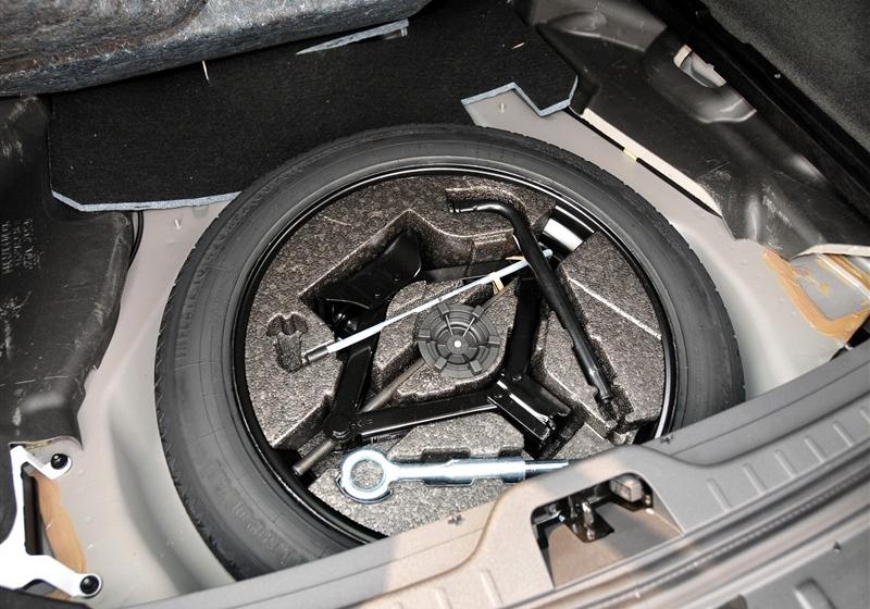 沃尔沃XC60  2011款 3.0 T6 R-Design 个性运动版