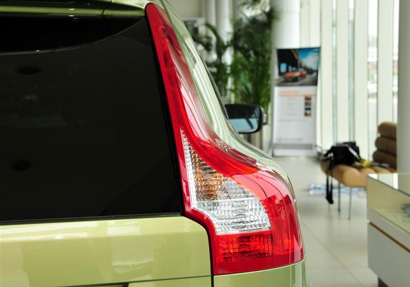沃尔沃XC60  2011款 3.0 T6 AWD智尊版
