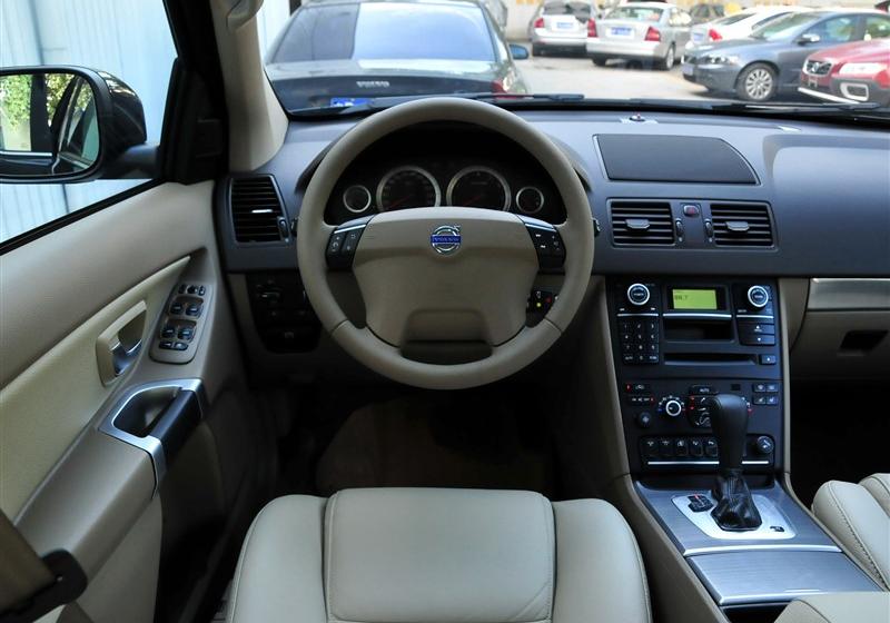 沃尔沃XC90  2012款 2.5T 北欧豪华版