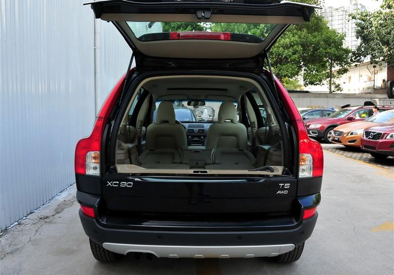 沃尔沃XC90  2012款 2.5T 北欧豪华版