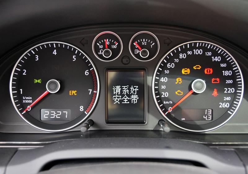 Passat新领驭  2009款 1.8T 手动尊品型