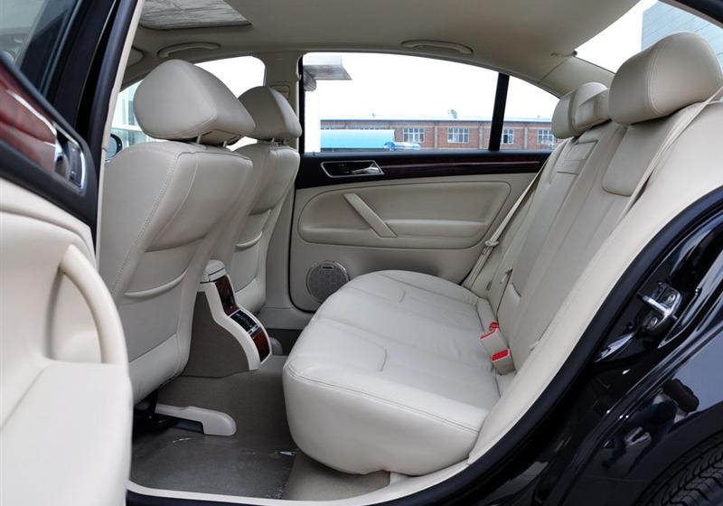 Passat新领驭  2009款 1.8T 手动尊品型