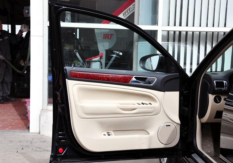 Passat新领驭  2009款 1.8T 手动尊品型
