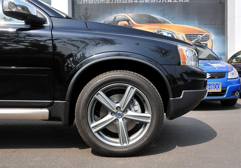 沃尔沃XC90  2011款 2.5T 北欧个性运动版