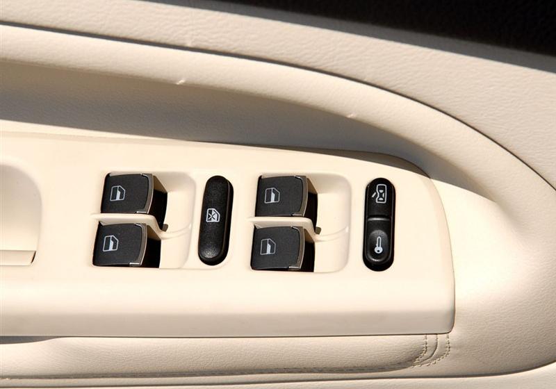 Passat新领驭  2009款 1.8T 自动尊杰型