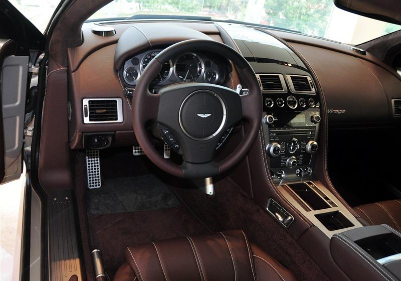 阿斯顿·马丁 Virage 2012款 6.0 Coupe