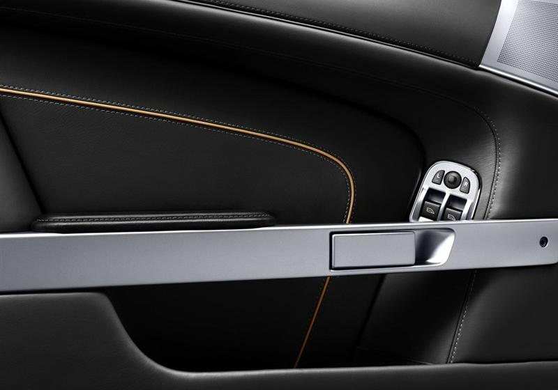 阿斯顿·马丁 Virage 2012款 6.0 Volante