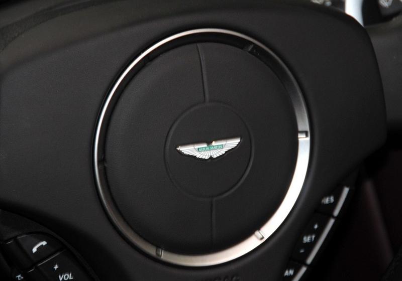 阿斯顿·马丁 Virage 2012款 6.0 Volante