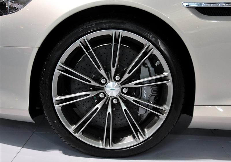 阿斯顿·马丁 Virage 2012款 6.0 Volante