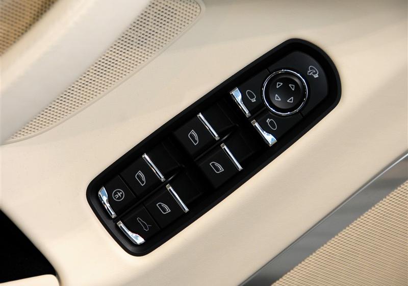 保时捷 Panamera 2012款 Panamera Turbo S