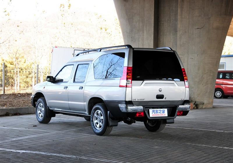 郑州日产 锐骐多功能车 2010款 2.4L汽油两驱豪华型ZG24