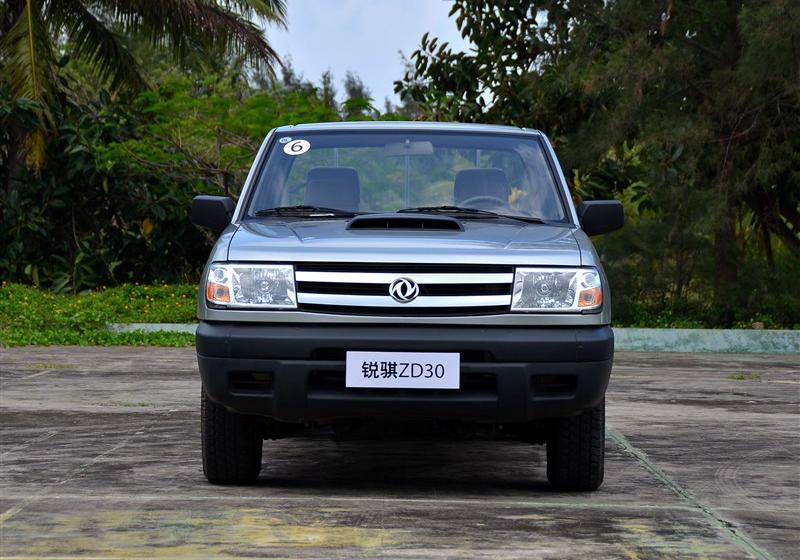郑州日产 锐骐皮卡 2010款 3.0L两驱标准型ZD30D13-3N