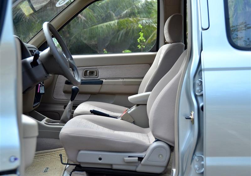 郑州日产 锐骐皮卡 2010款 3.0L两驱标准型ZD30D13-3N
