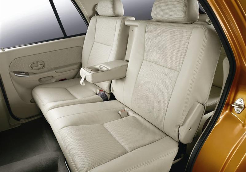 福迪汽车 探索者6 2010款 2.5T 手动柴油版