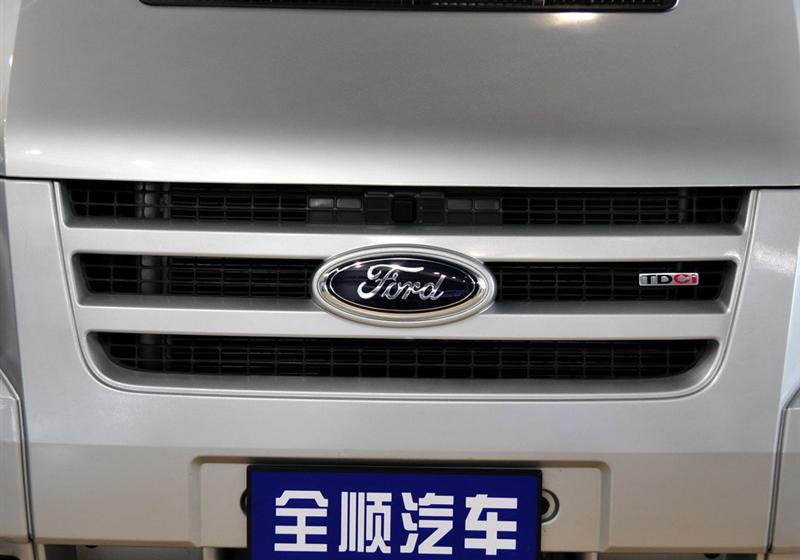 江铃汽车 新世代全顺 2009款 2.4L柴油豪华型短轴中顶Duratorq