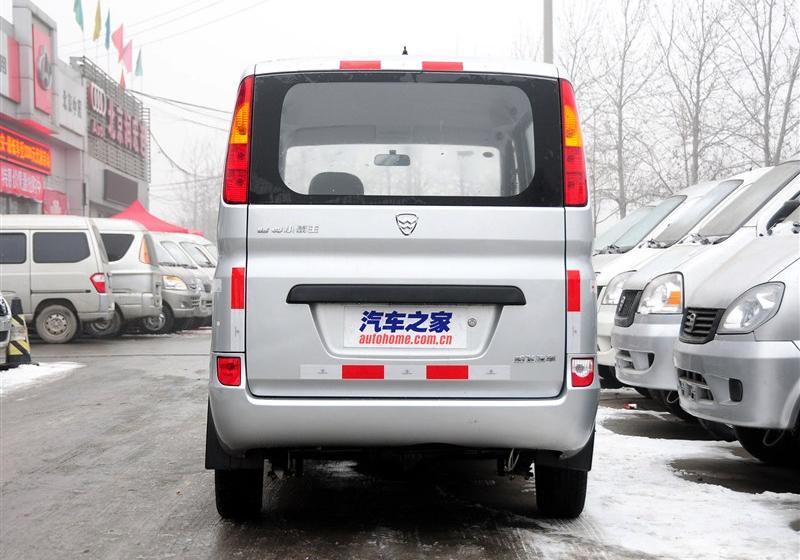 哈飞汽车 路尊小霸王 2010款 1.0L经济型D10