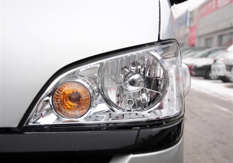 哈飞汽车 路尊小霸王 2010款 1.0L经济型D10